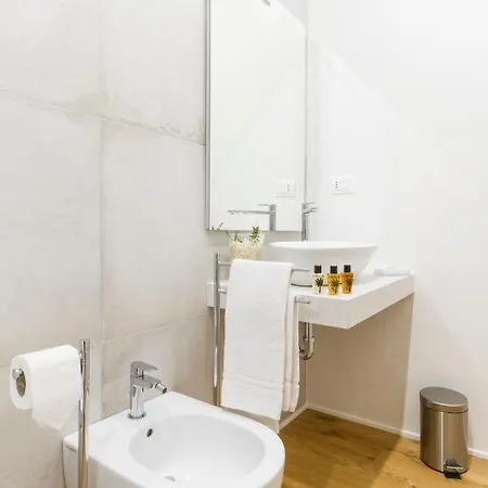 Getthekey San Vitale Apartman *